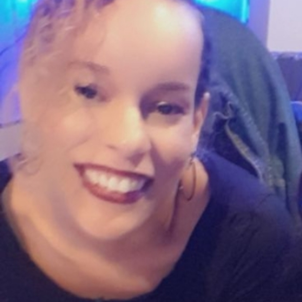 Meet your Posher, Jenesis